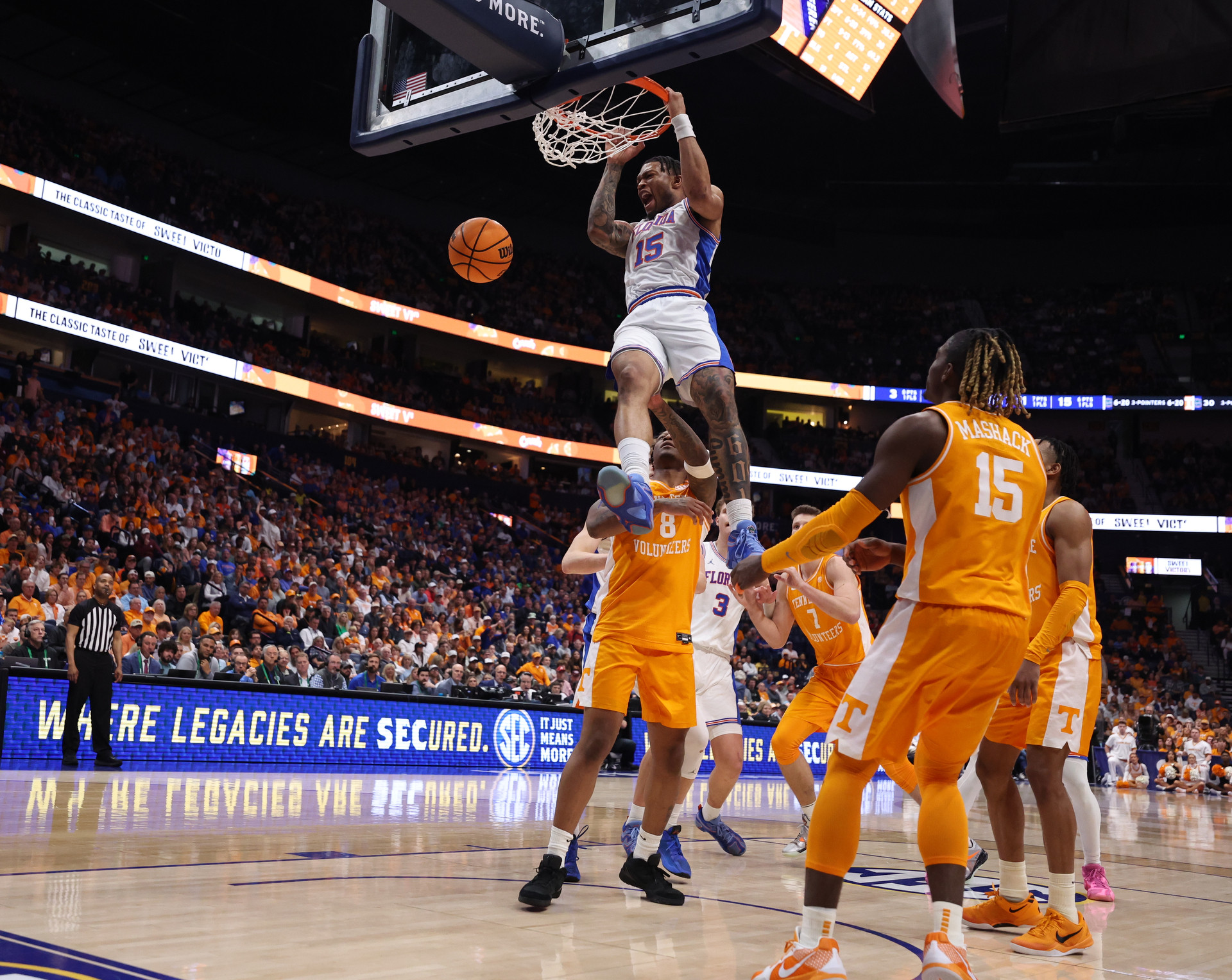 Alijah Martin dunking, a defining moment in the Gators' SEC Championship victory