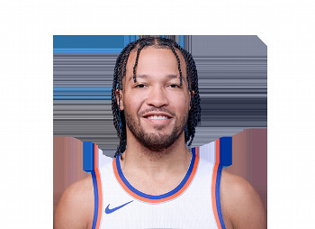 Jalen Brunson Driving to the Basket During a Knicks Game