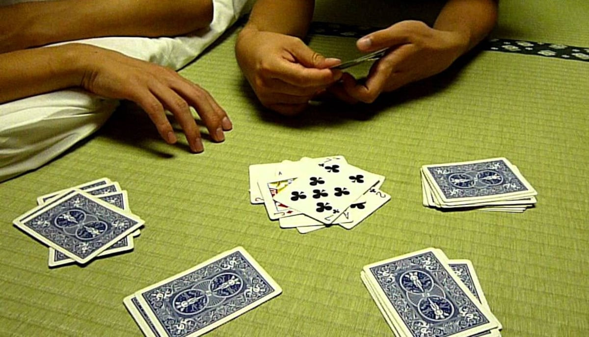 Daifugo card game