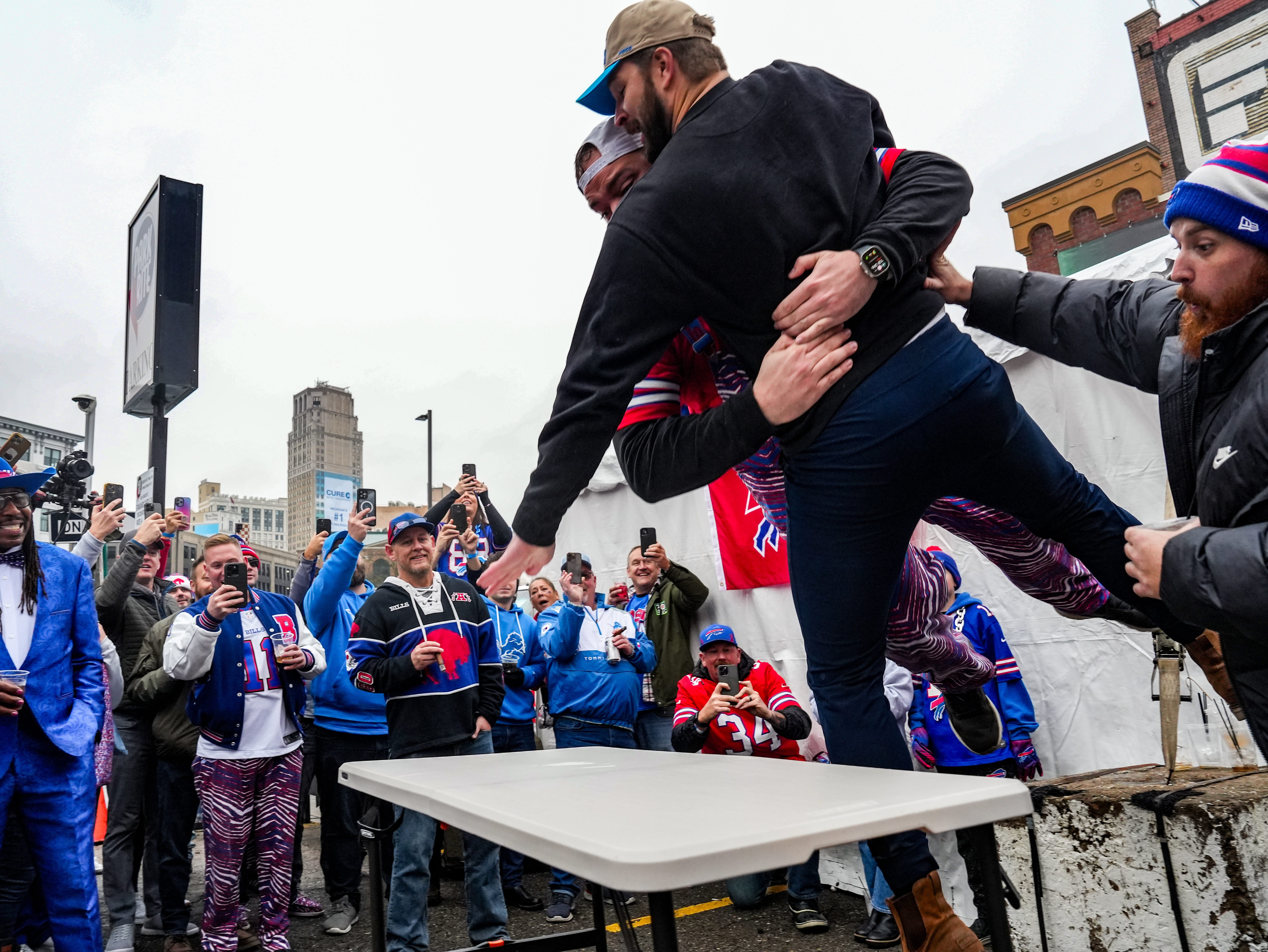 Bills Mafia Table Smash