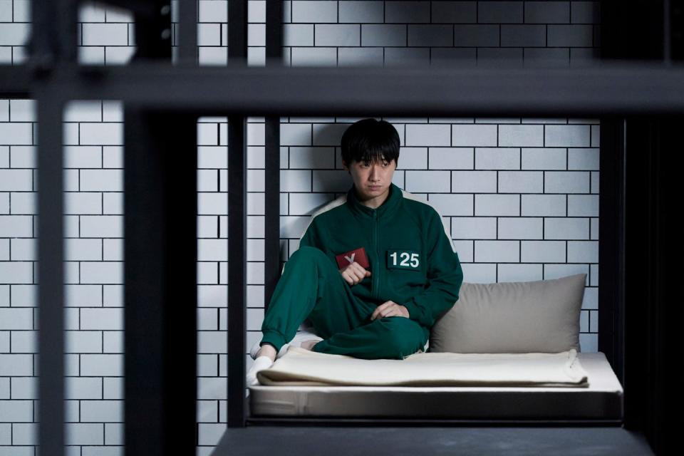 Lee David as Park Min-su Squid Game S2