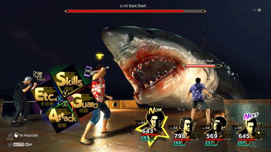 Four humans are fighting a giant shark near the ocean in Like A Dragon: Infinite Wealth