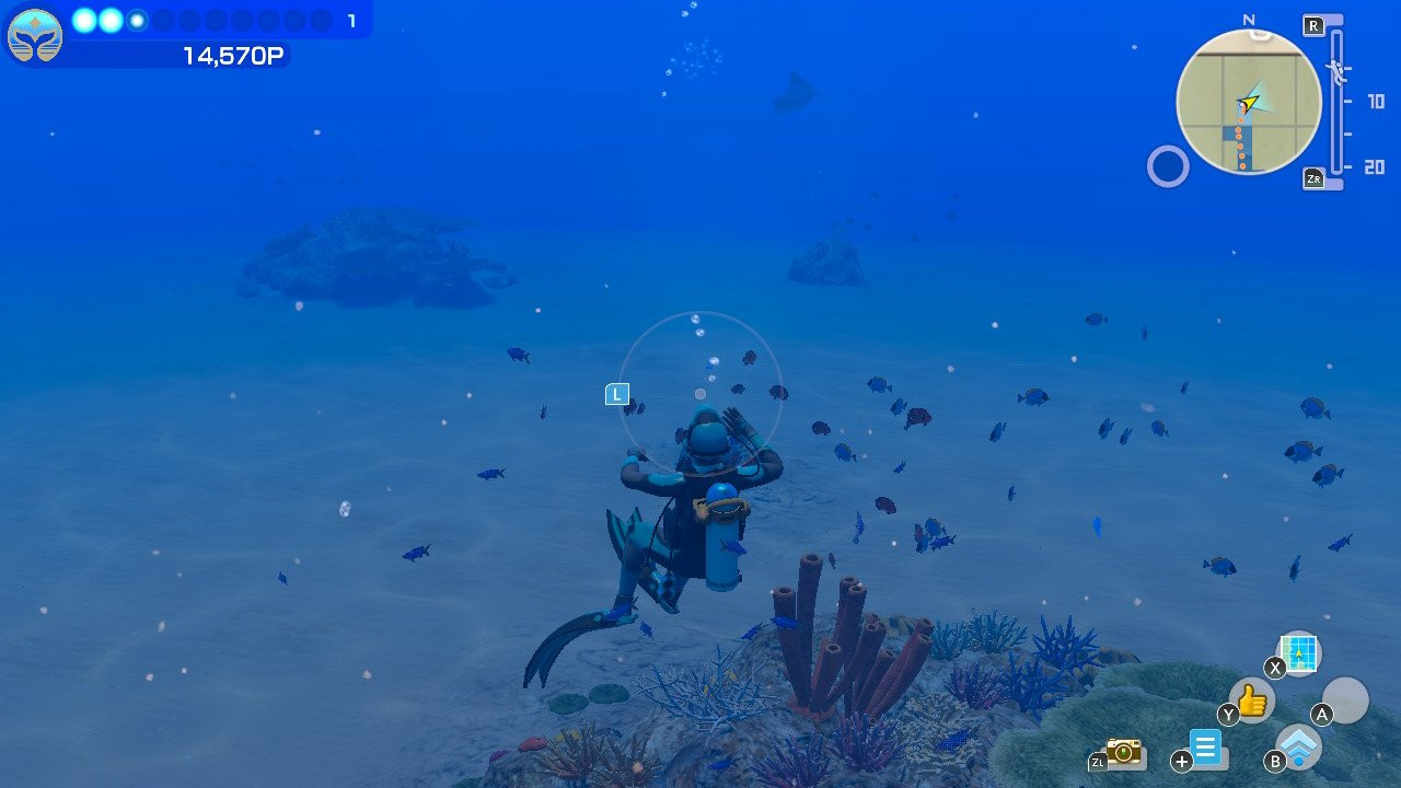 Diver exploring the underwater world in Endless Ocean Luminous