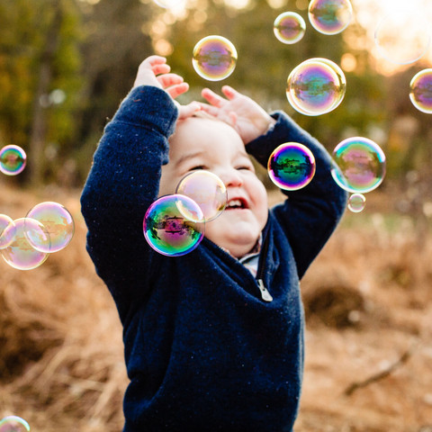 Bubble party game for toddlers