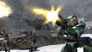 Halo Combat Evolved screenshot of soldiers firing guns in a snowy landscape with a tank in the background.