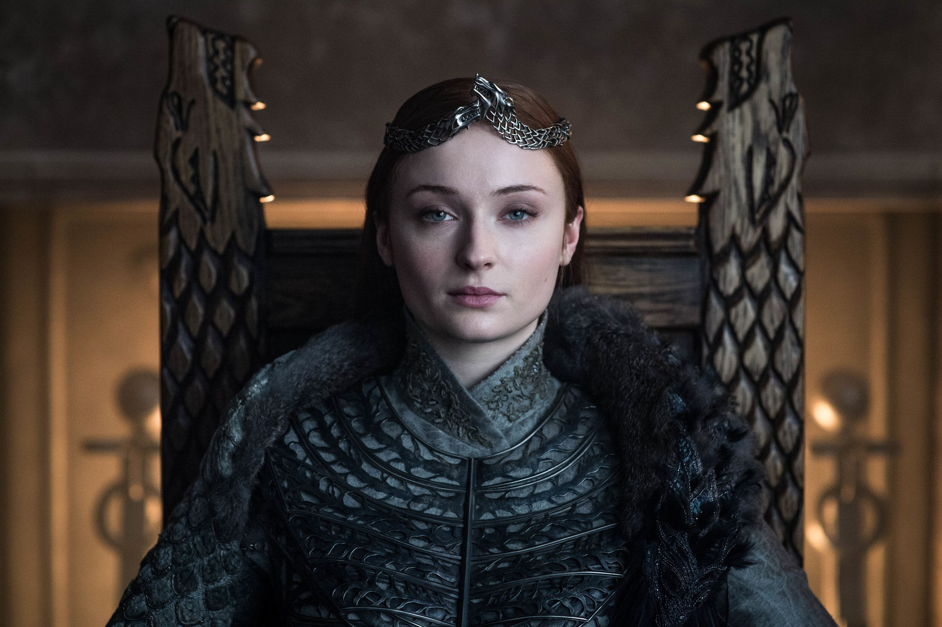 Sansa Stark is crowned Queen in the North.