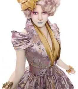 Effie Trinket's Green Suit