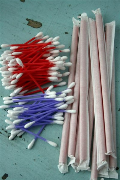 Q-tips and straws for Cupid's Arrow game