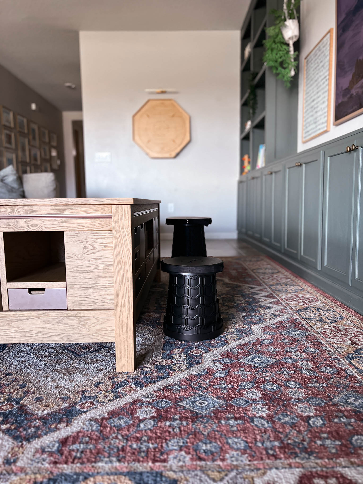 Collapsable and Adjustable Stools