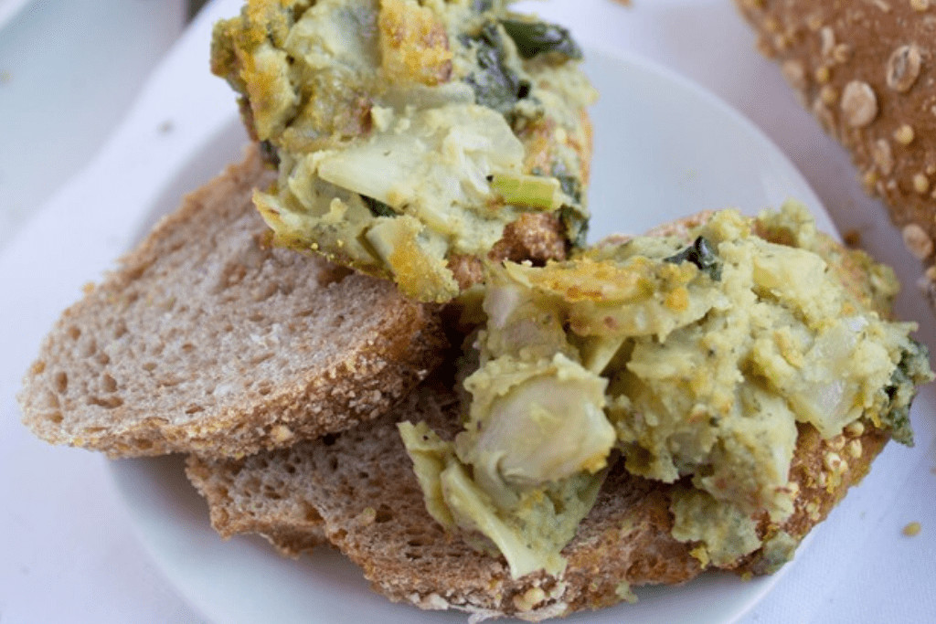 Vegan kale artichoke dip