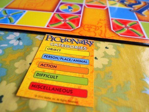 popular board game - pictionary