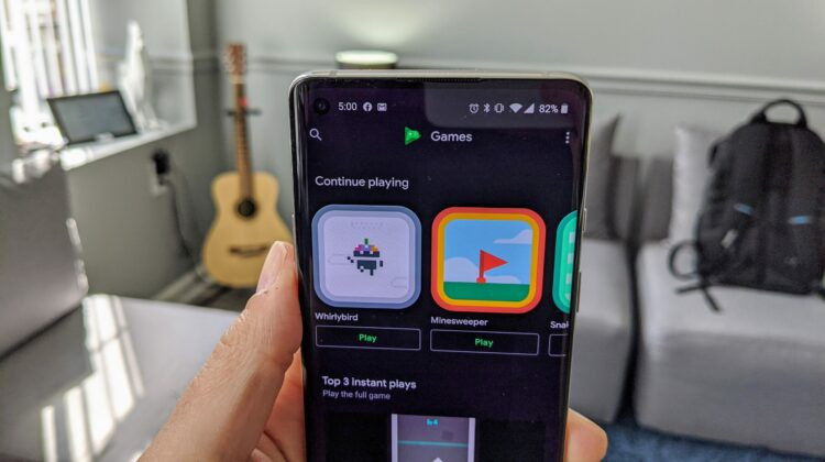 Google Play Games version of Pac-Man featuring a play space that spells "GOOGLE"